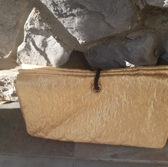 Sale ❤Louis Vuitton Clutch❤ - Picture 9 of 10